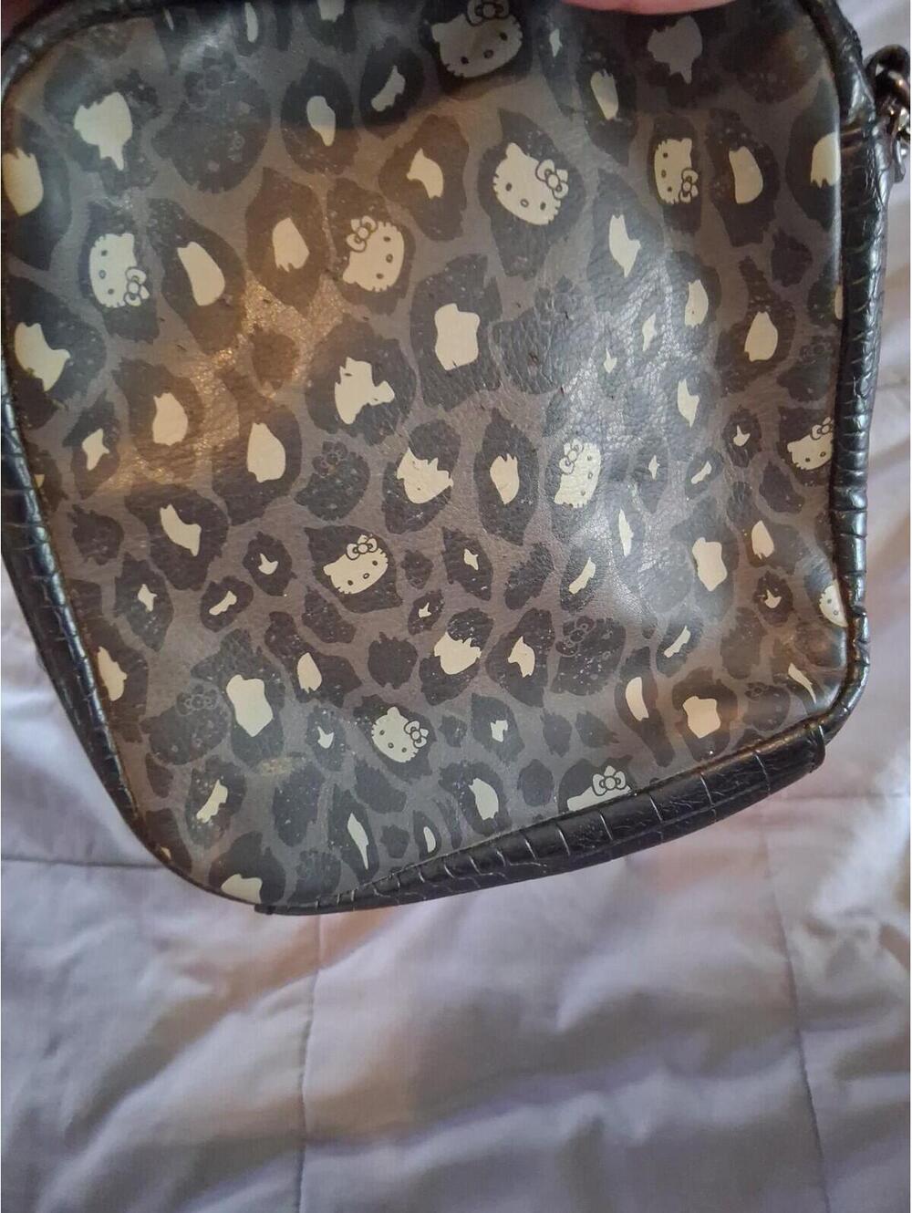 Hello Kitty Black & Gray Leopard Print Chain Crossbody Bag - Picture 6 of 6